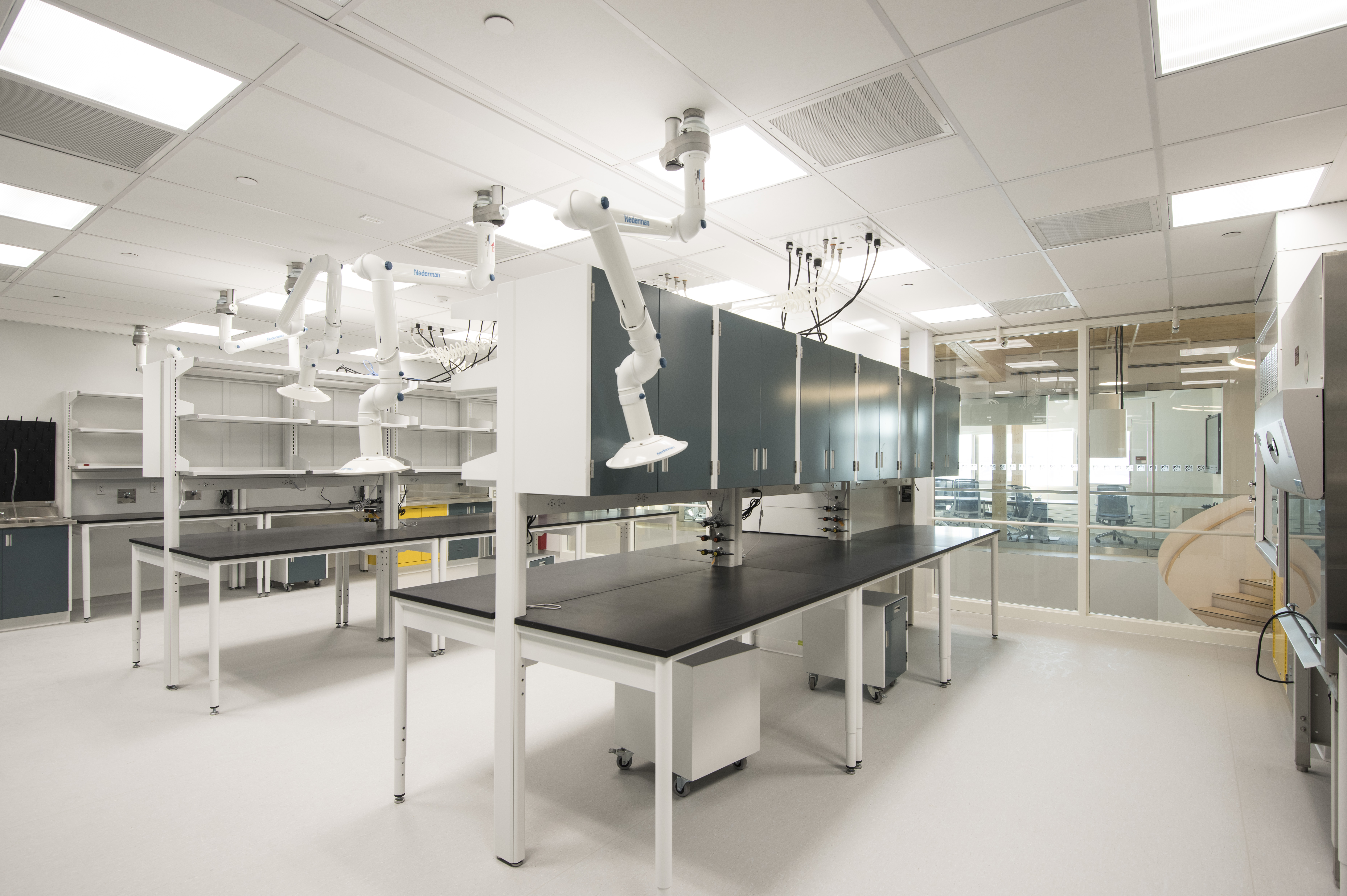 the description follows